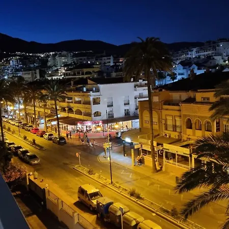 דירה Maite Blue Beachfront בנאלמדנה