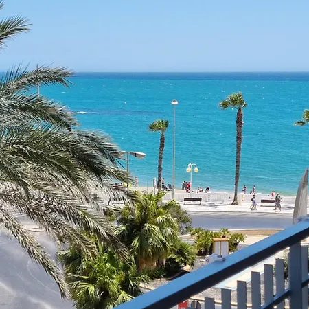 Maite Blue Beachfront Benalmádena